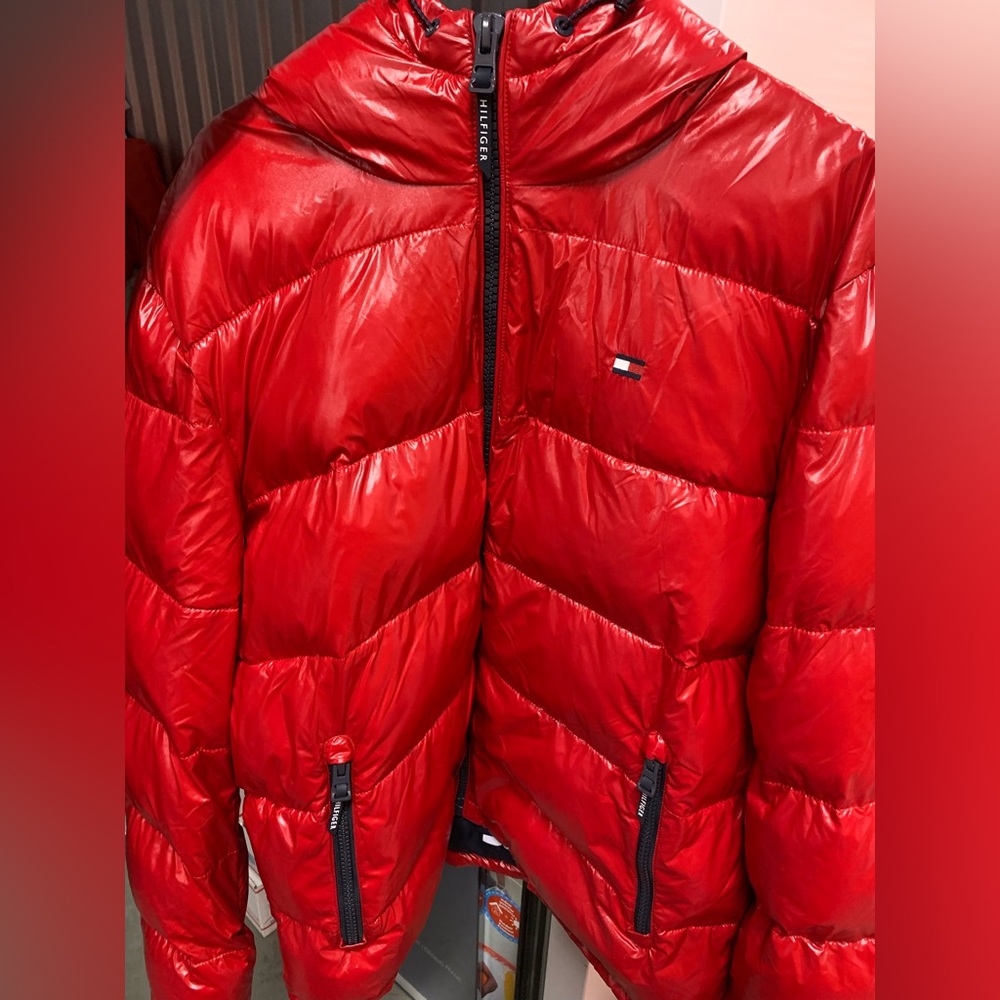 Tommy Hilfiger hooded puffer